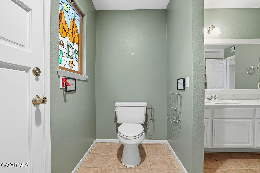 711 Lisa Street Palmdale, CA 93551 - Photo 12 of 66 057A2997