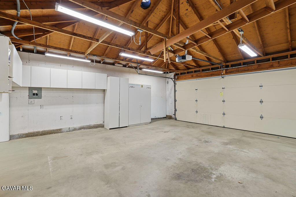 711 Lisa Street Palmdale, CA 93551 - Photo 45 of 66 057A3180