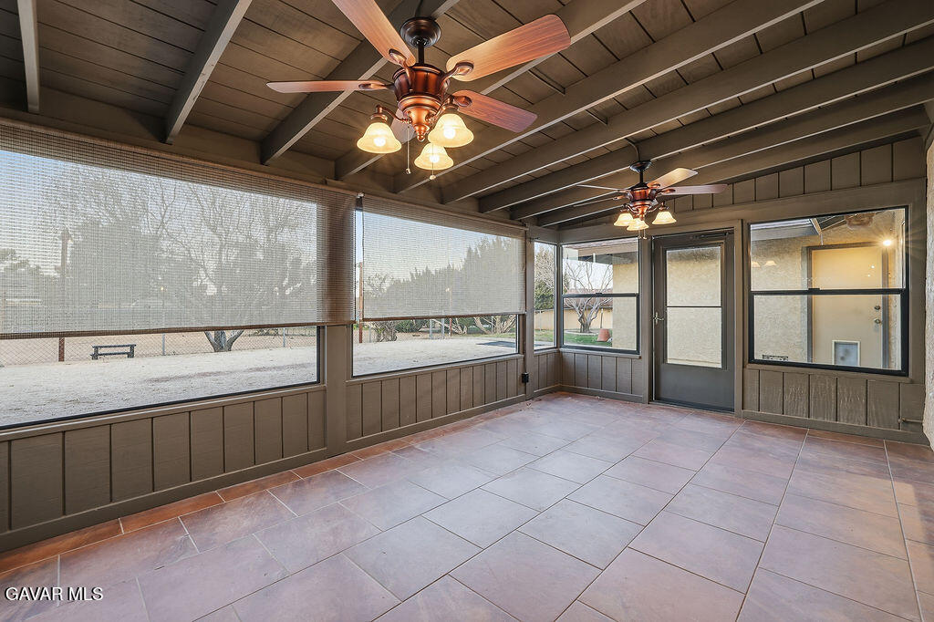 711 Lisa Street Palmdale, CA 93551 - Photo 50 of 66 057A3207