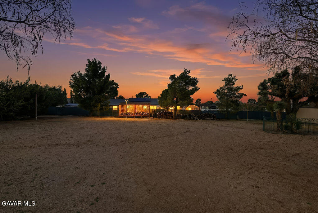 711 Lisa Street Palmdale, CA 93551 - Photo 58 of 66 057A3272_twilight_b29f1025-a2a3-4ee2-bc5