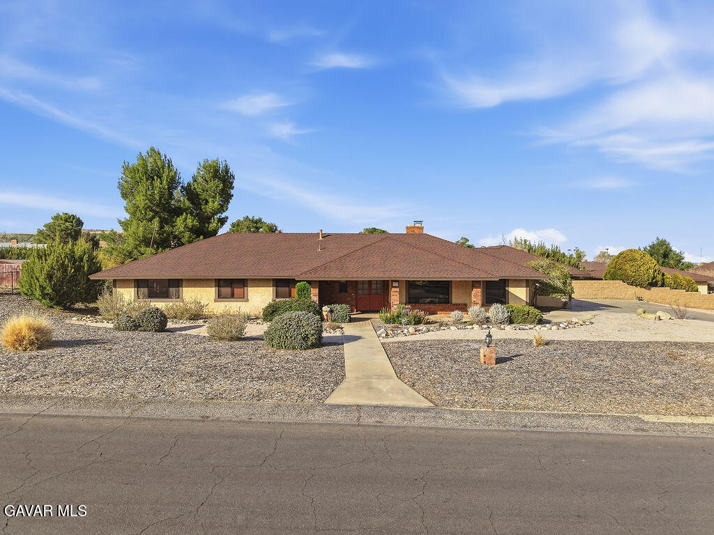 711 Lisa Street Palmdale, CA 93551 - Photo 59 of 66 DJI_20260206150942_0377_D