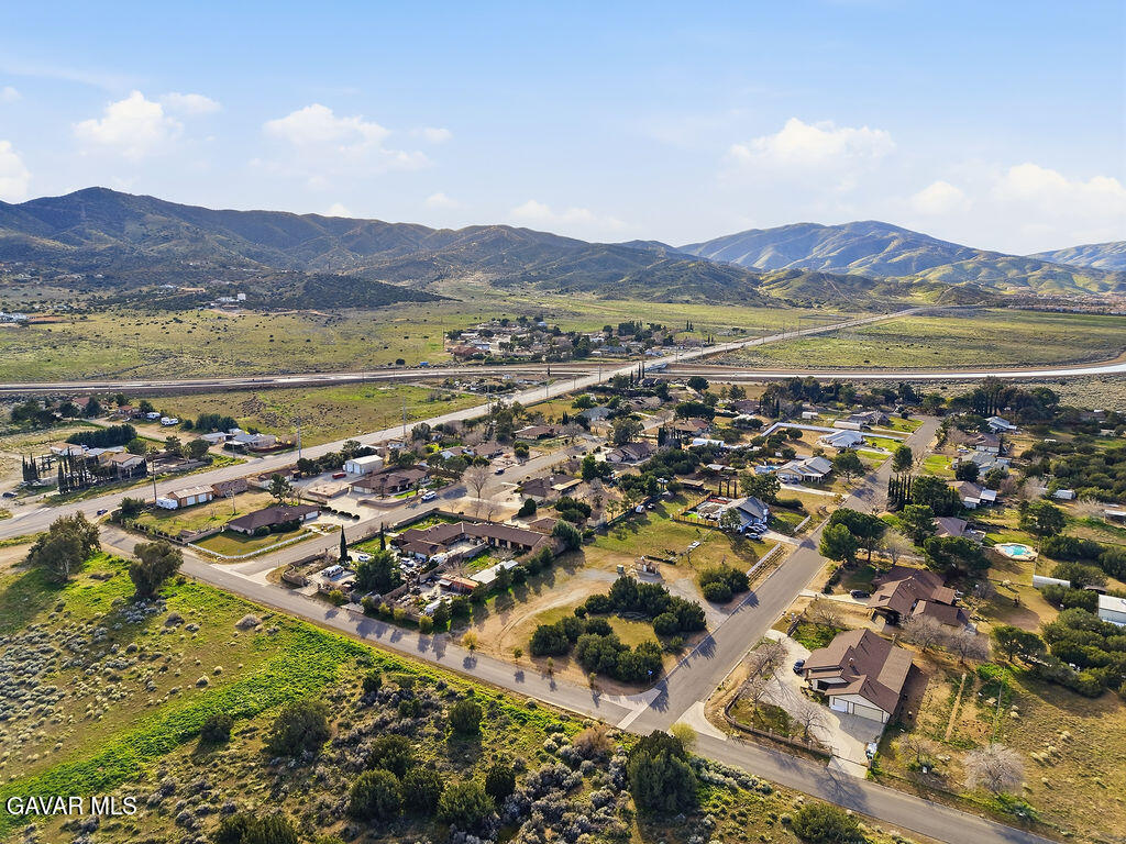 711 Lisa Street Palmdale, CA 93551 - Photo 64 of 66 DJI_20260206152011_0644_D