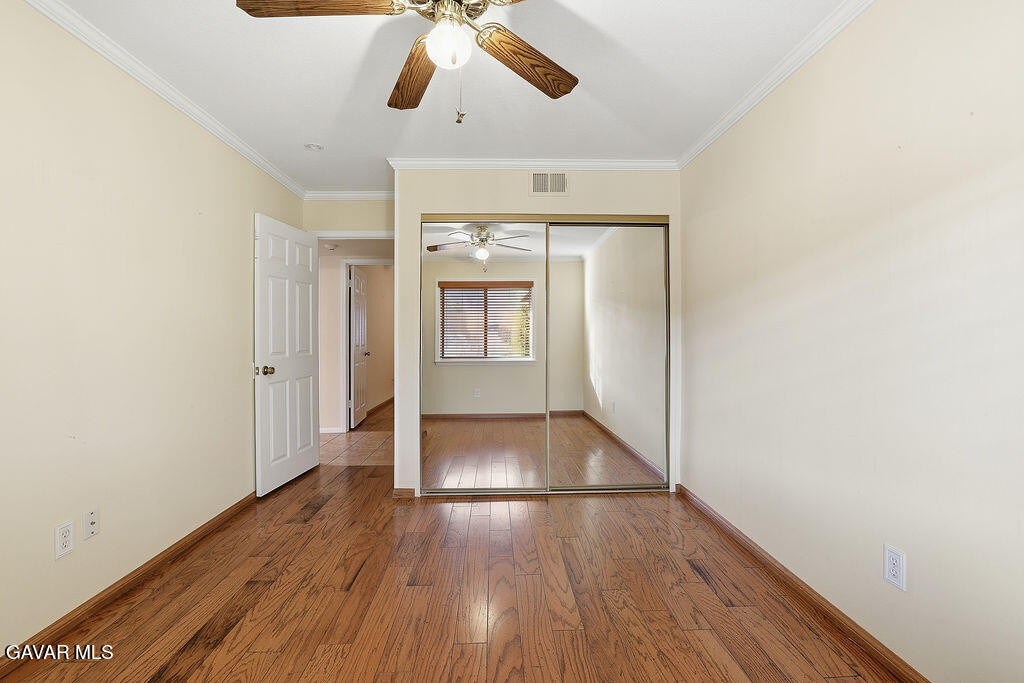 711 Lisa Street Palmdale, CA 93551 - Photo 7 of 66 057A2982