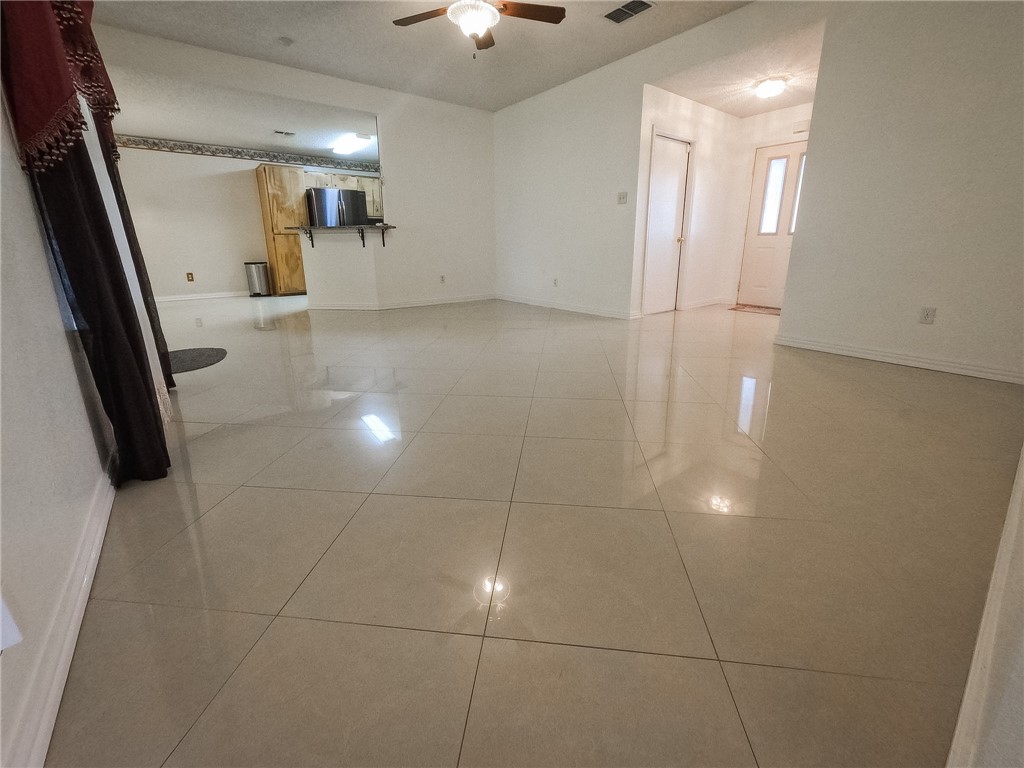 2237 Sunset Cliffs Drive Ingleside, TX 78362 - Photo 6 of 34