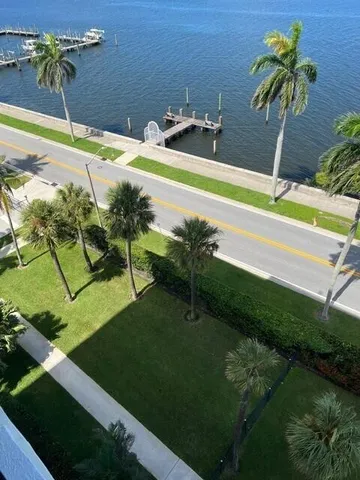 $1,450,000 | 3800 Washington Road, Unit 806, West Palm Beach, FL 33405