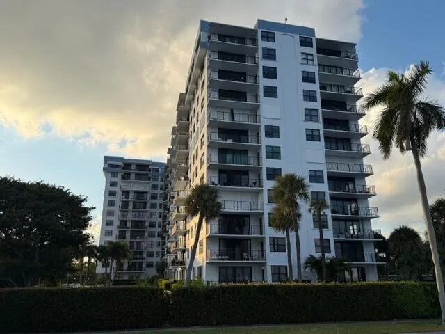 $1,450,000 | 3800 Washington Road, Unit 806, West Palm Beach, FL 33405