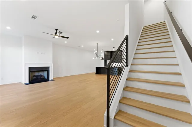 a view of entryway and hall