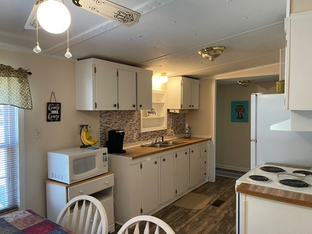 1678 James Loop Road Manning, SC 29102 - Photo 13 of 33 Gallery Image 13