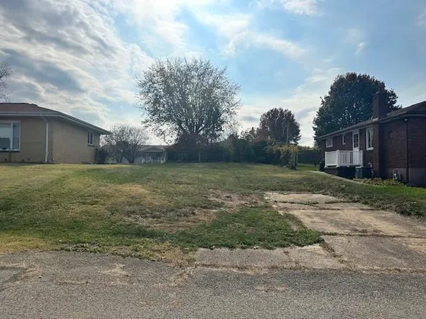 $10,000 | 24 Boyd Street, Monessen, PA 15062