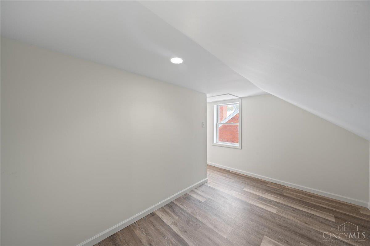 7158 Dunn Road Cincinnati, OH 45230 - Photo 19 of 35