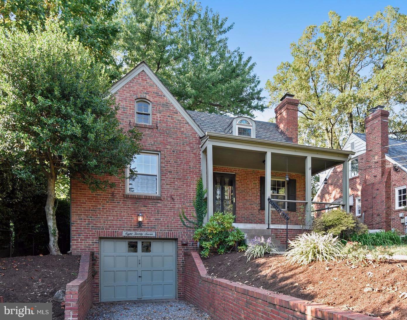 827 Bonifant Street Silver Spring, MD 20910 - Photo 1 of 30 Exterior (Front)