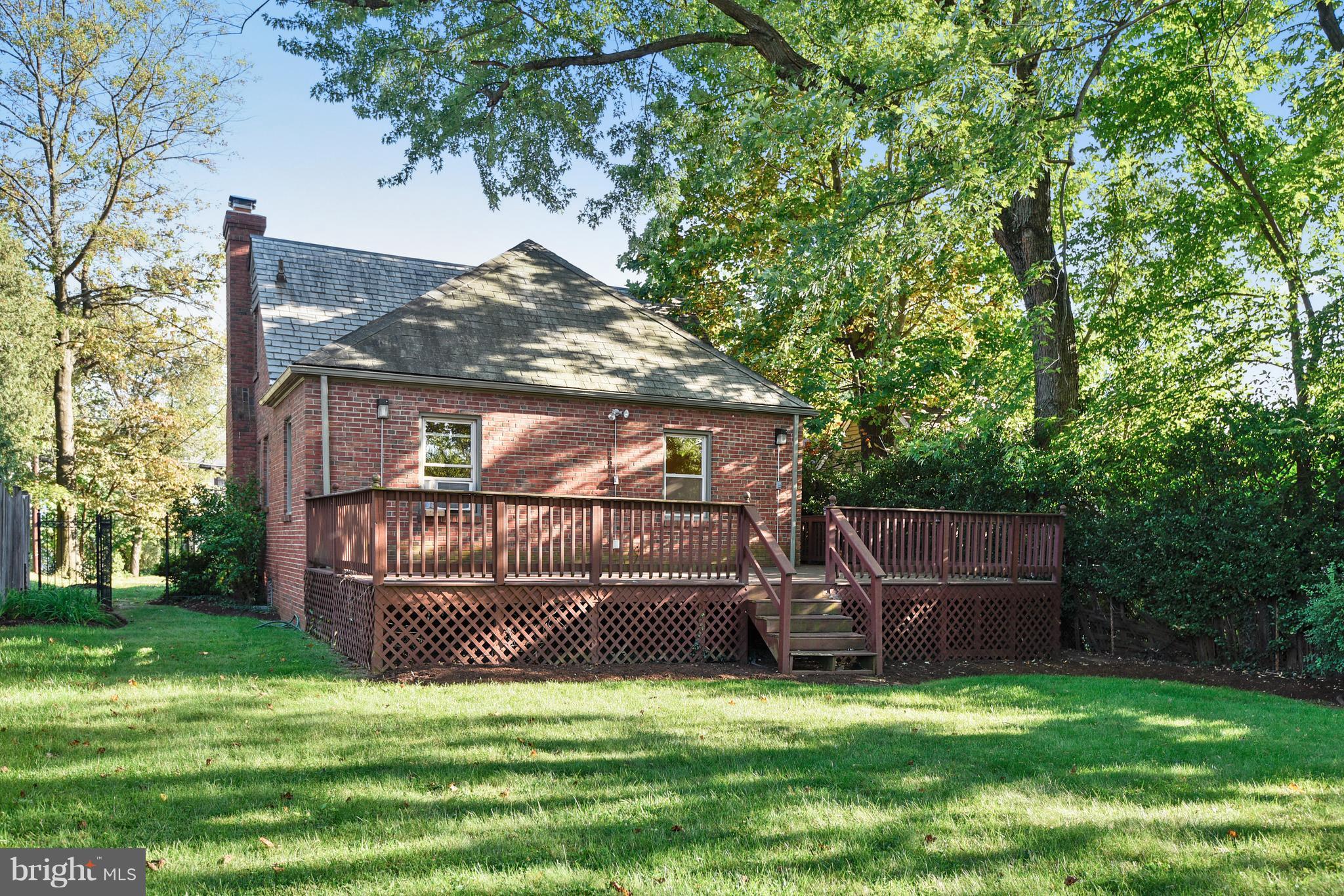 827 Bonifant Street Silver Spring, MD 20910 - Photo 2 of 30 Exterior (Rear)