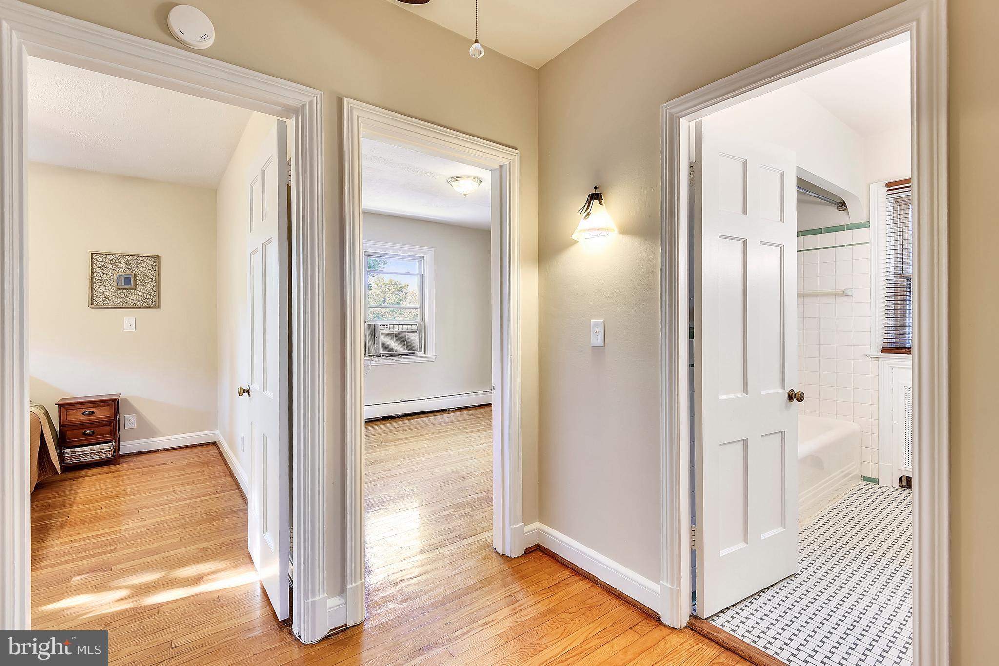 827 Bonifant Street Silver Spring, MD 20910 - Photo 16 of 30 Hall