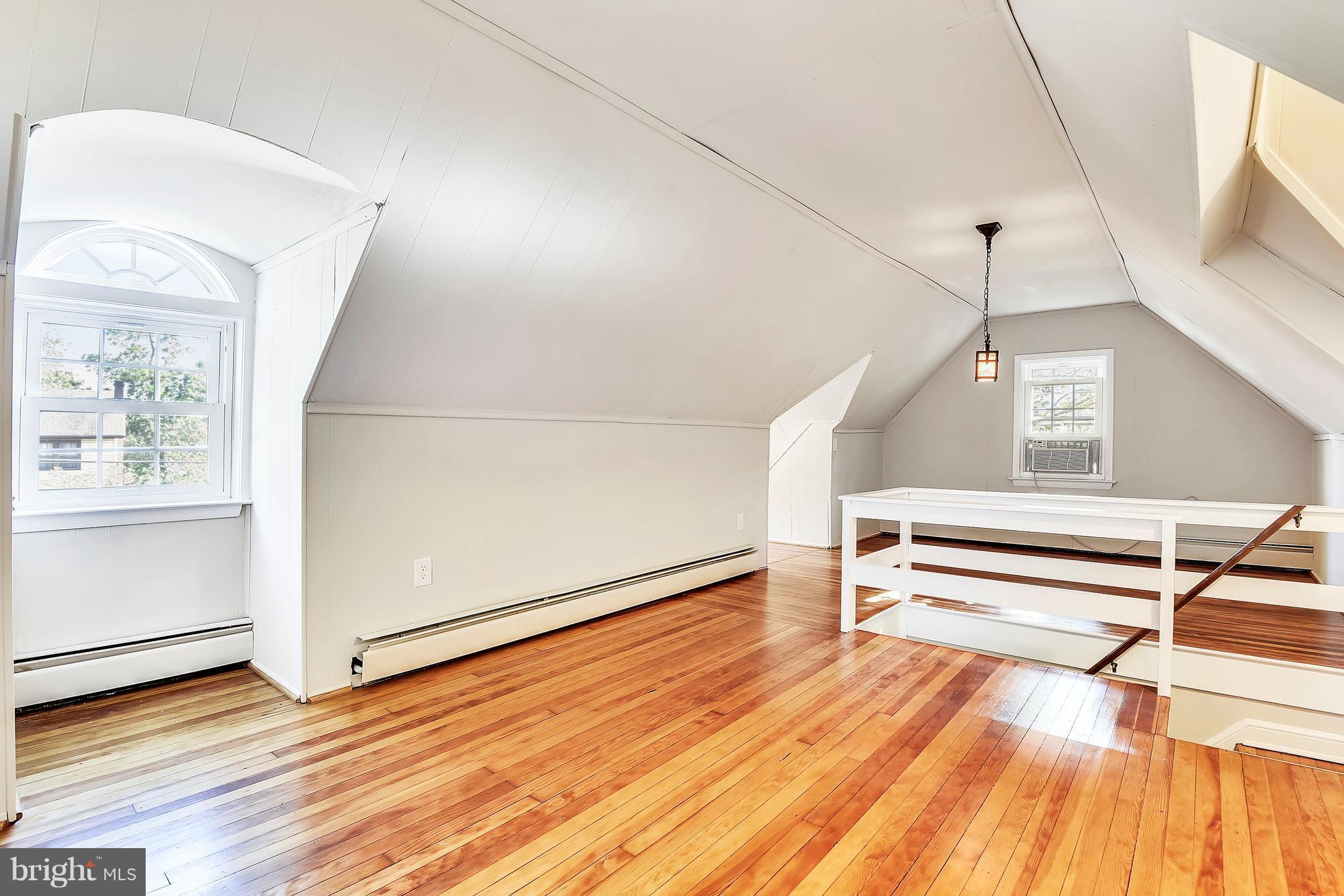 827 Bonifant Street Silver Spring, MD 20910 - Photo 18 of 30 Bedroom (Master)