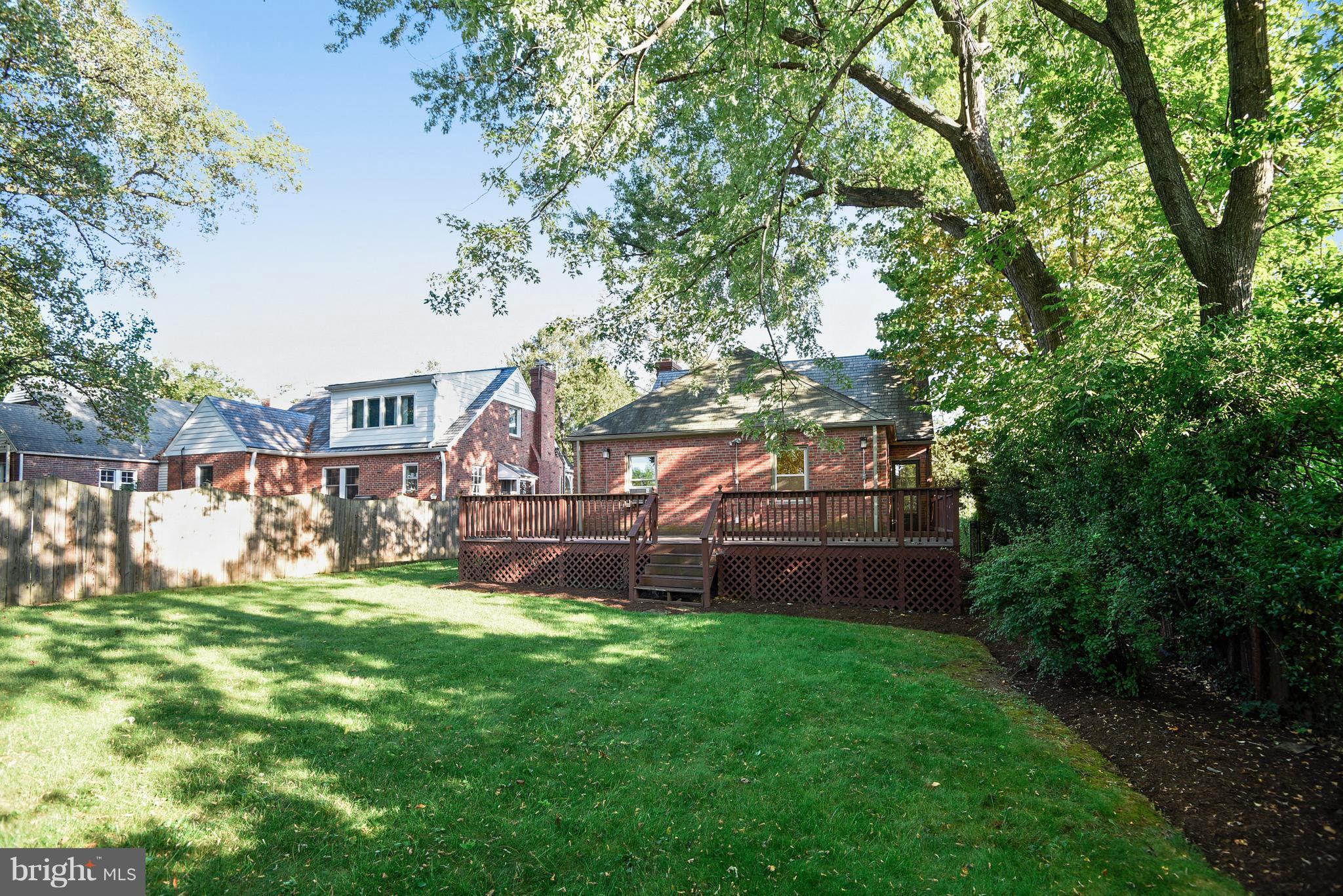 827 Bonifant Street Silver Spring, MD 20910 - Photo 26 of 30 Exterior (Front)