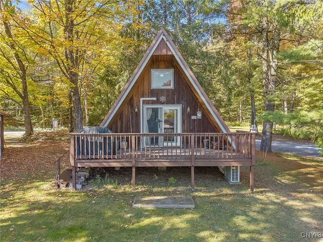 $118,000 | 2 Ferncrest Drive, Orwell, NY 13302