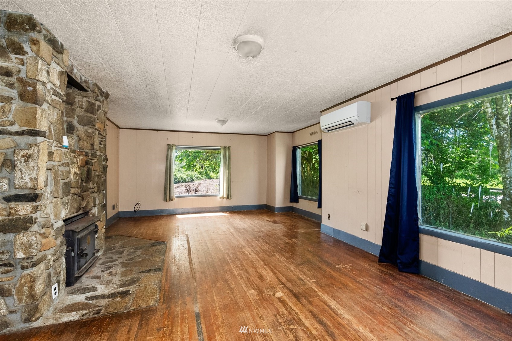 1767 Heckard Road Raymond, WA 98577 - Photo 5 of 25 Gallery Image 5