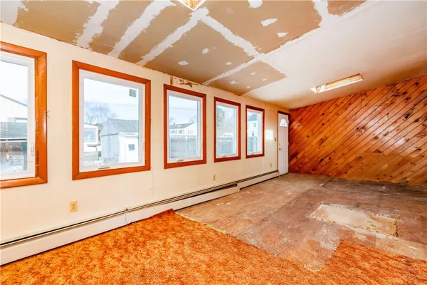 $429,900 | 586 Child Street, Warren, RI 02885