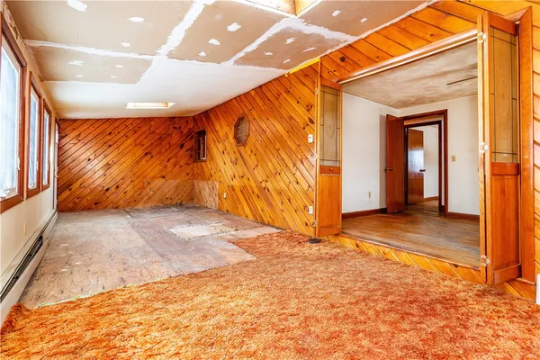 $429,900 | 586 Child Street, Warren, RI 02885