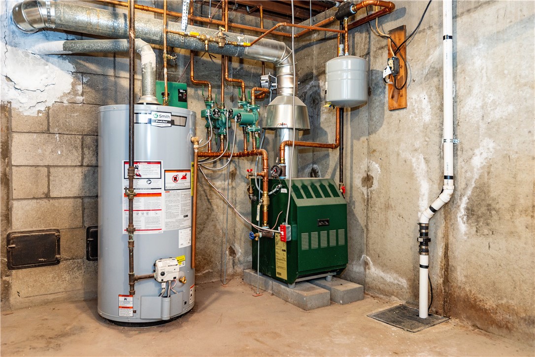 586 Child Street Warren, RI 02885 - Photo 42 of 46