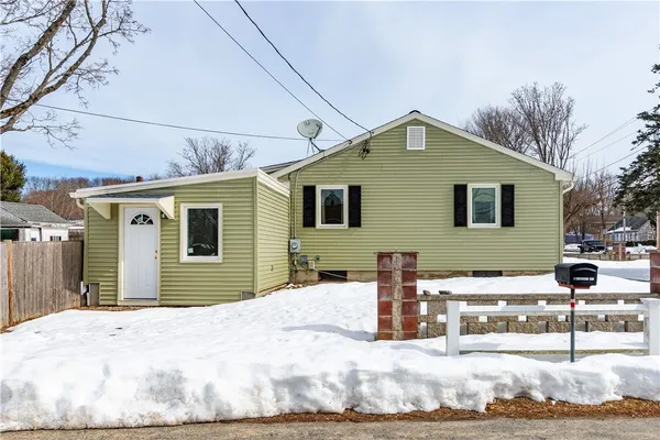 $429,900 | 586 Child Street, Warren, RI 02885