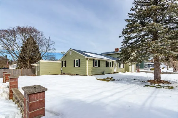 $429,900 | 586 Child Street, Warren, RI 02885