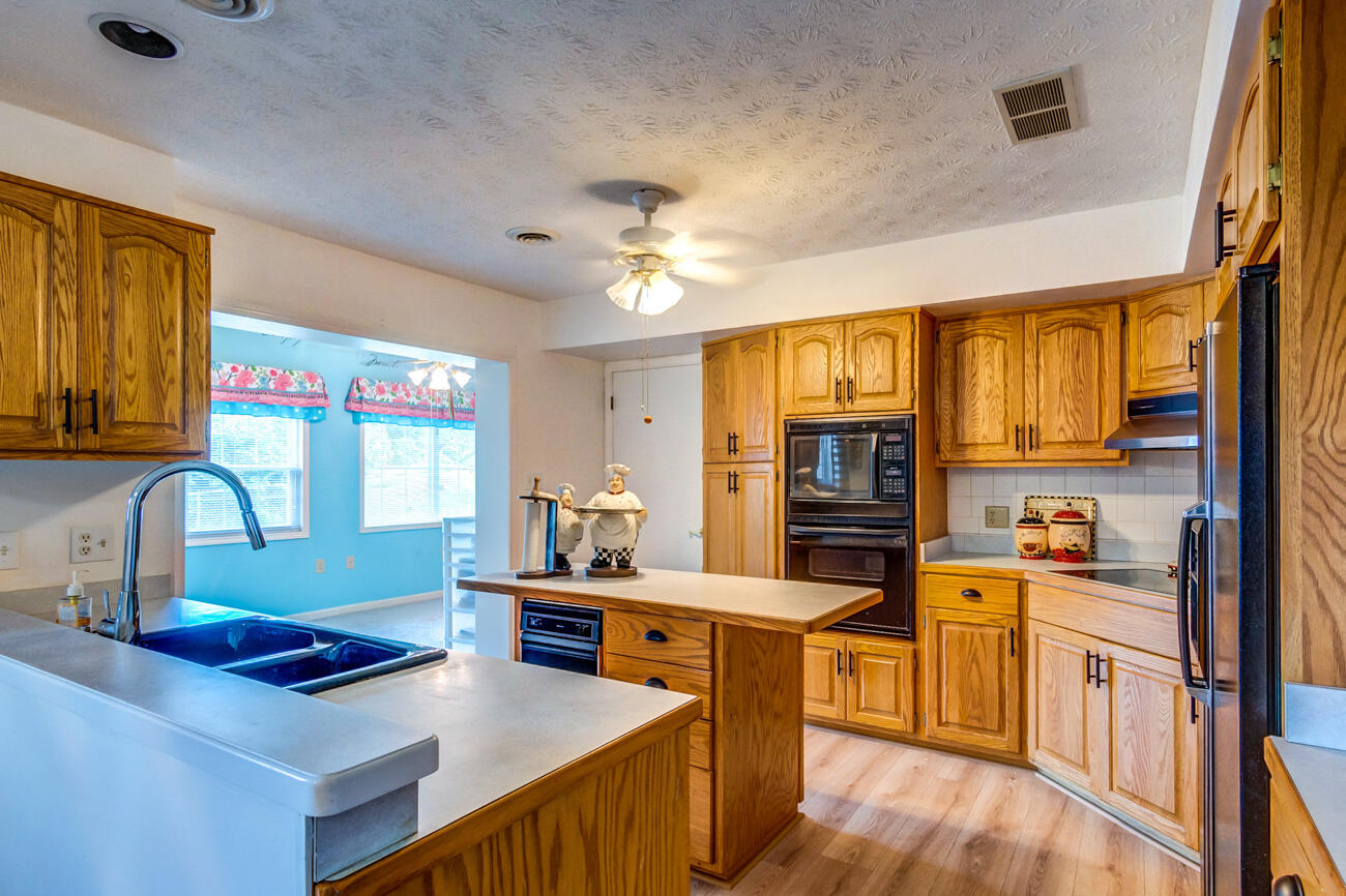 107 Crestview Road Berea, KY 40403 - Photo 29 of 56 159