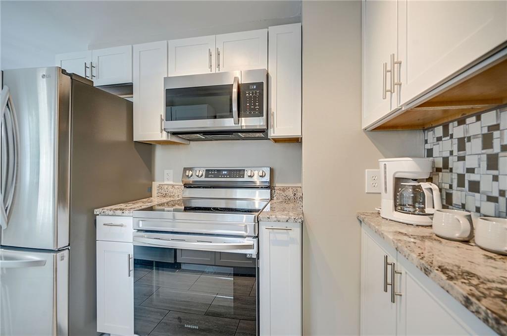 1941 North Riley Avenue Indianapolis, IN 46218 - Photo 10 of 26 Gallery Image 10
