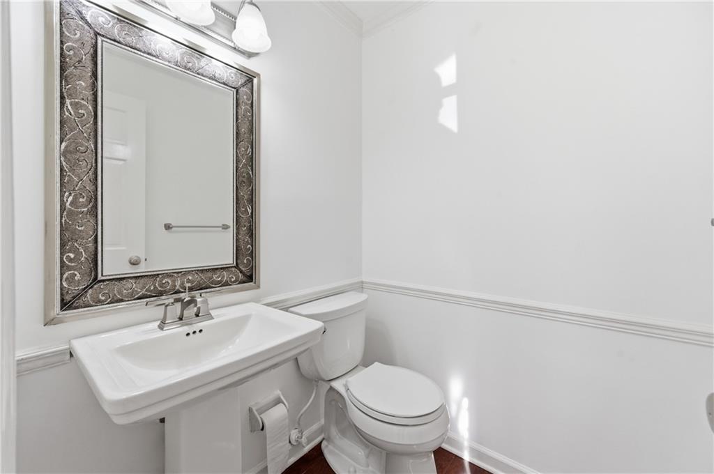 1102 Moorestown Circle Decatur, GA 30033 - Photo 10 of 32