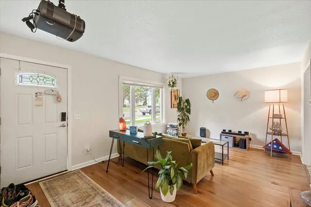 $259,000 | 36 Craig Avenue, Madison, WI 53705