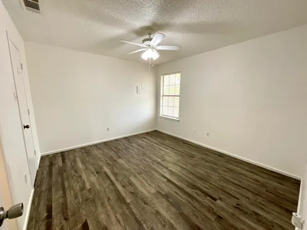$799 | 6108 37th Street, Unit B, Lubbock, TX 79407