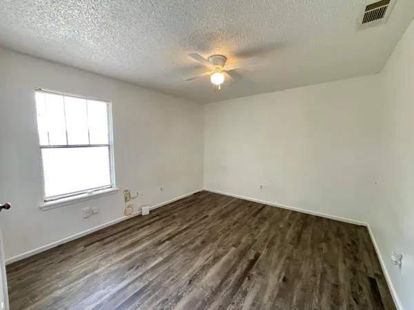 $799 | 6108 37th Street, Unit B, Lubbock, TX 79407