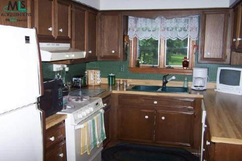 11479 West Gates Street Romeo, MI 48065 - Photo 4 of 9 728619-3.JPG