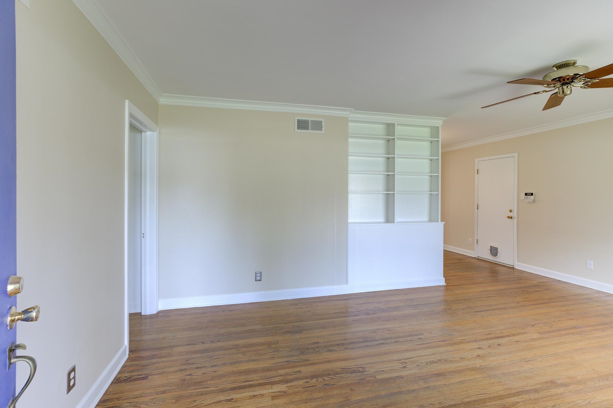221 Wallace Road Memphis, TN 38117 - Photo 2 of 25 Gallery Image 2