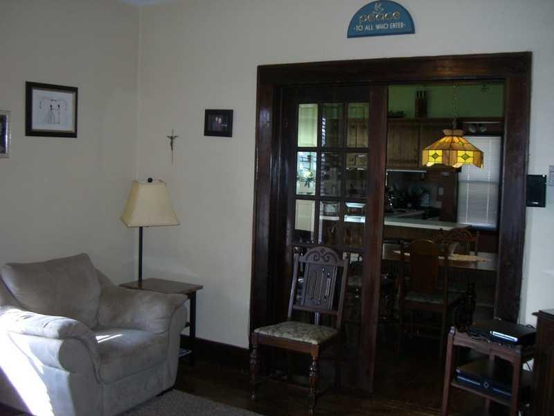 14 Fredonia Road Greenville, PA 16125 - Photo 7 of 14 Living Room.