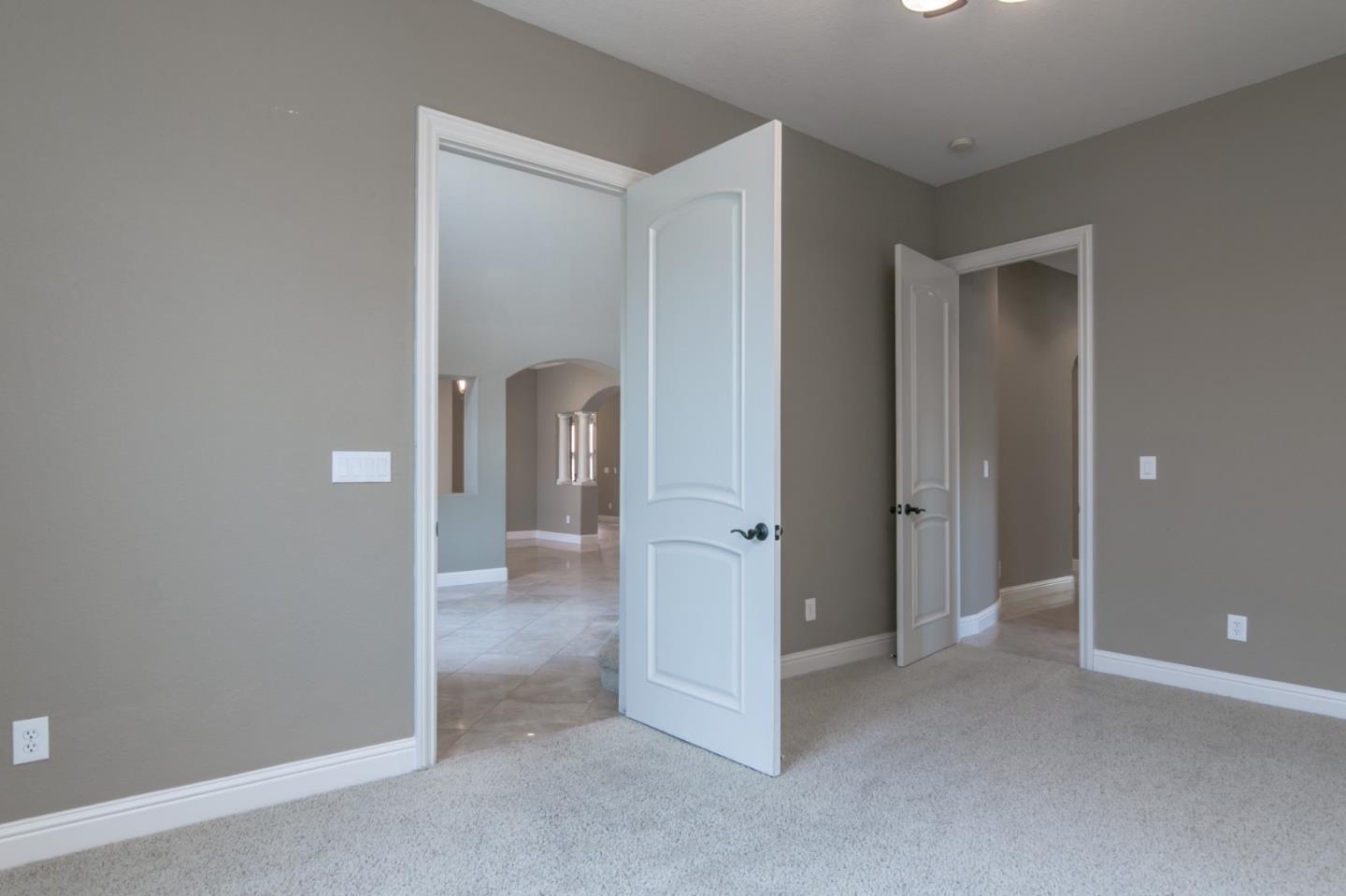 3189 Golf Links Road Ceres, CA 95307 - Photo 7 of 31 Gallery Image 7