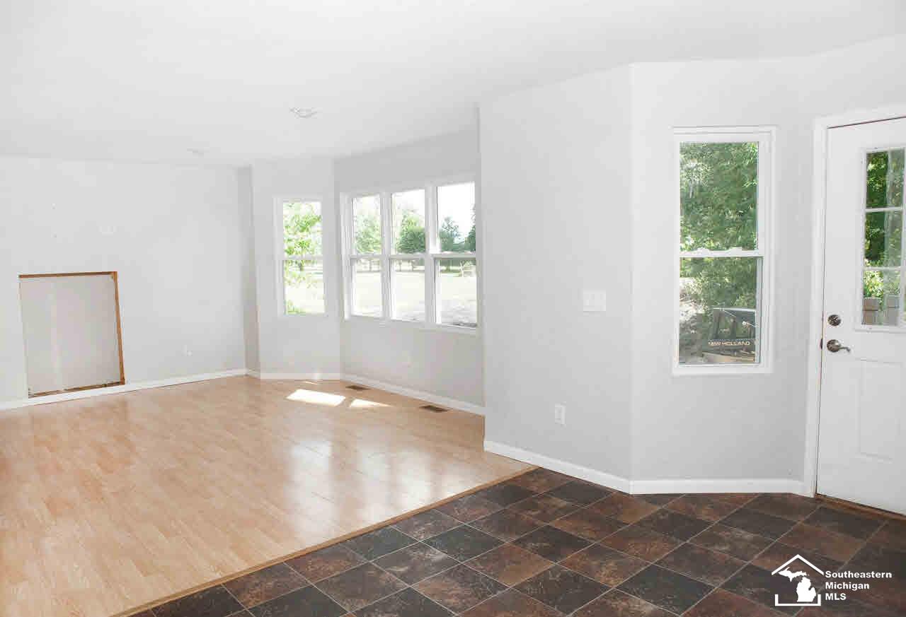 17127 Todd Road Petersburg, MI 49270 - Photo 6 of 18