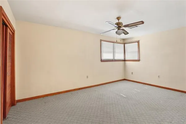 $325,000 | 162 Linda Court, Gretna, LA 70053