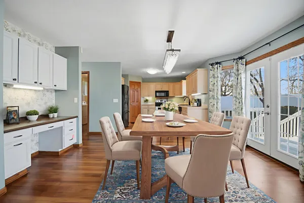 $488,000 | 2504 4th Avenue Northwest, Austin, MN 55912