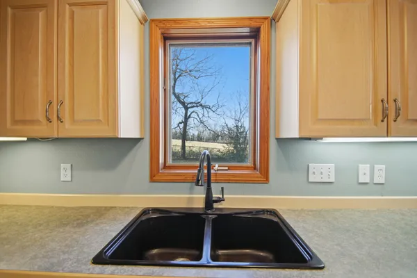 $488,000 | 2504 4th Avenue Northwest, Austin, MN 55912