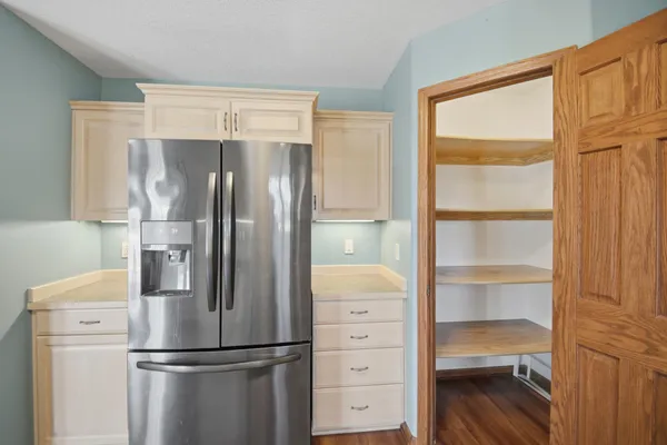 $488,000 | 2504 4th Avenue Northwest, Austin, MN 55912