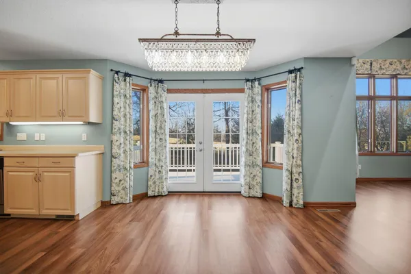 $488,000 | 2504 4th Avenue Northwest, Austin, MN 55912