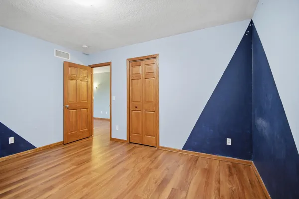 $488,000 | 2504 4th Avenue Northwest, Austin, MN 55912