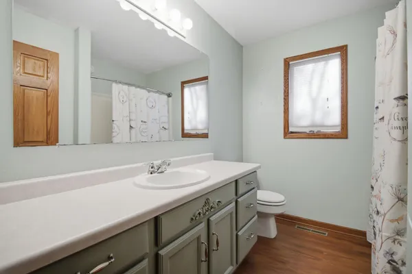 $488,000 | 2504 4th Avenue Northwest, Austin, MN 55912