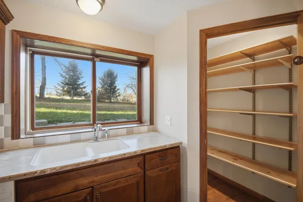 $488,000 | 2504 4th Avenue Northwest, Austin, MN 55912