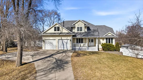 $488,000 | 2504 4th Avenue Northwest, Austin, MN 55912