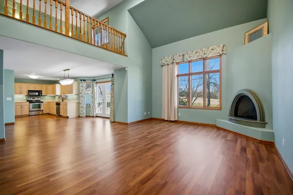 $488,000 | 2504 4th Avenue Northwest, Austin, MN 55912