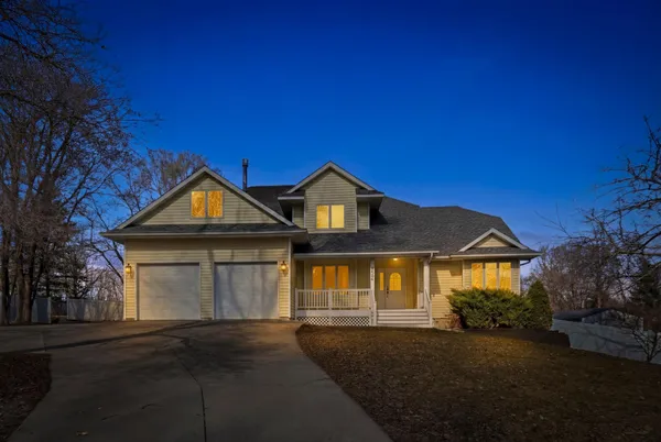 $488,000 | 2504 4th Avenue Northwest, Austin, MN 55912