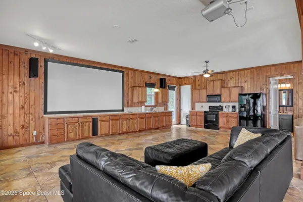 $2,875,000 | 6255 N Highway, Melbourne, FL 32940