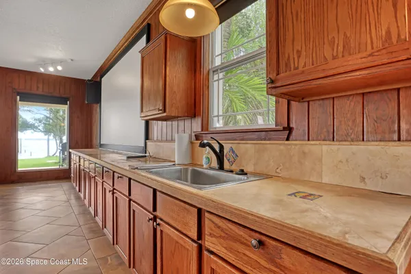 $2,875,000 | 6255 N Highway, Melbourne, FL 32940